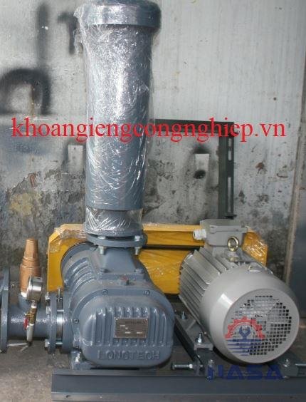 Máy thổi khí Longtech Máy thổi khí Longtech ba thùy