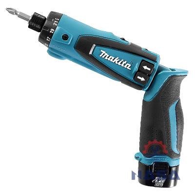 Máy khoan và vặn vít dùng pin Makita