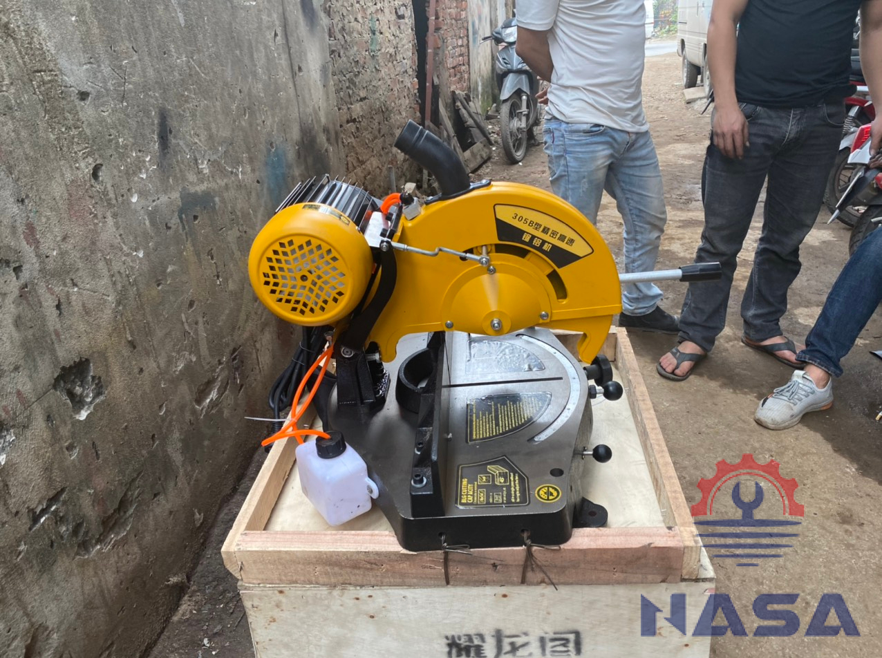 Máy cắt nhôm hệ đường kính lưỡi cắt 355mm