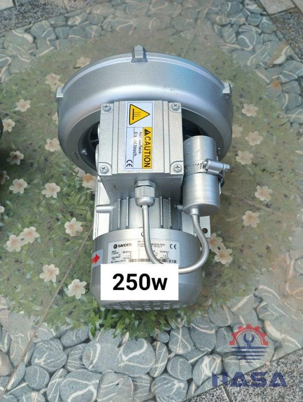 SB110-250-5-600x796